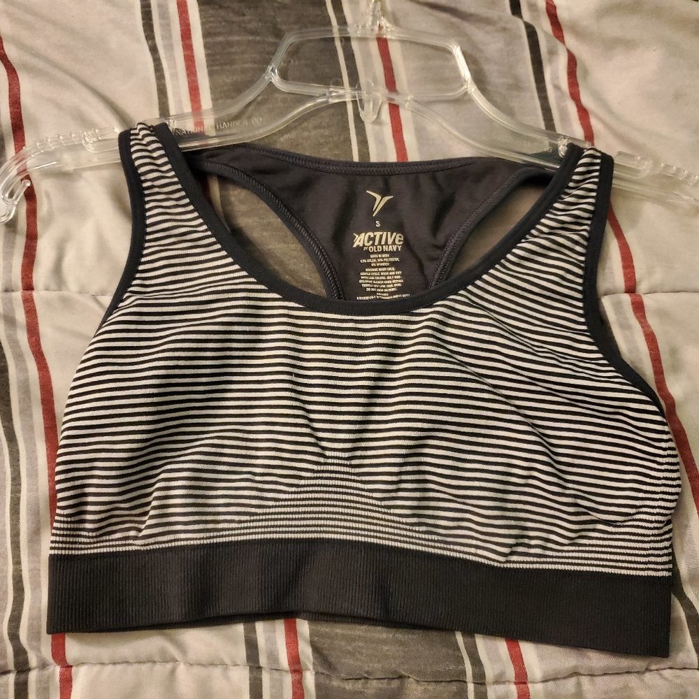 Yoga top, sports bra, size small